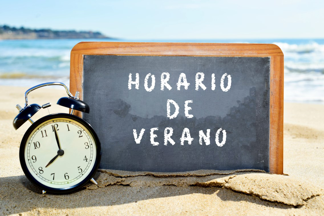 HORARIO_DE_VERANO